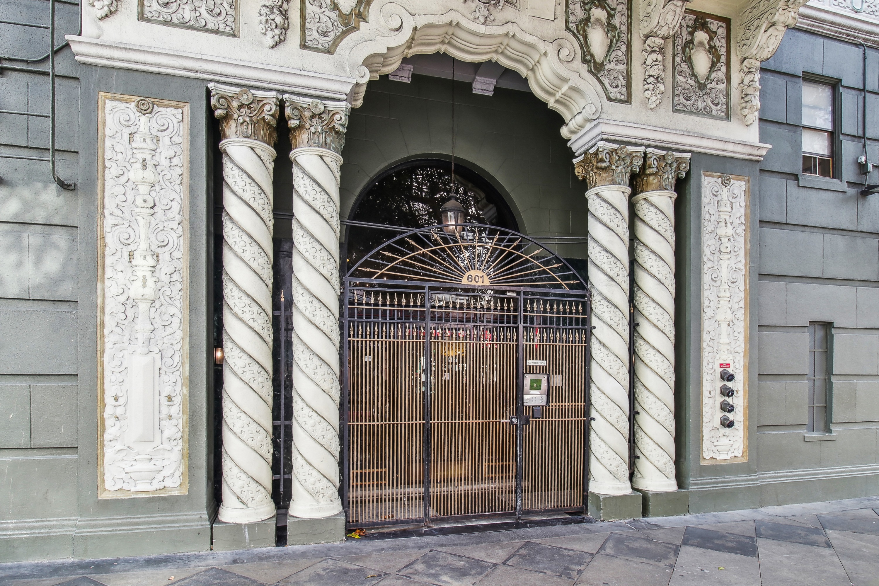 Apartments on O'Farrell Street · San Francisco photo 2